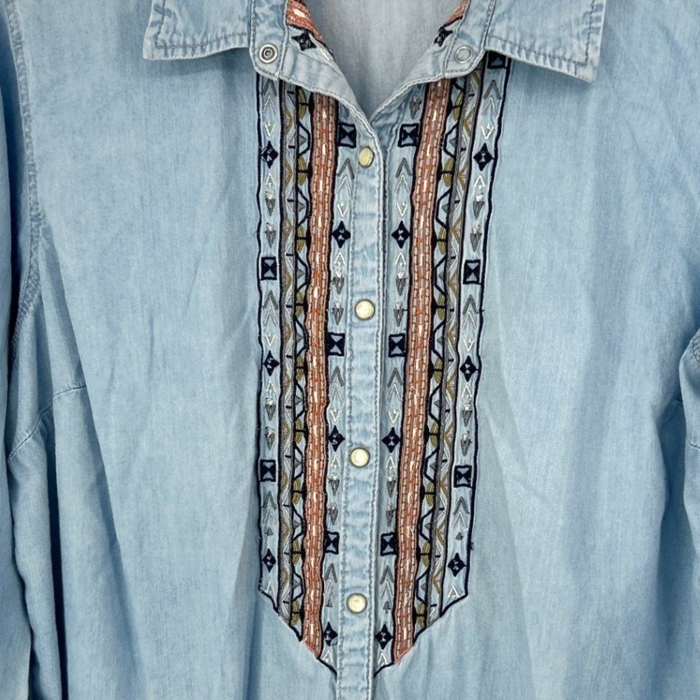 Pearl Snap Chambray Denim Embroidered Button Down Shirt XL Boho Krazy Kat - Picture 2 of 7